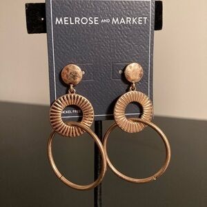 Melrose and market golden interlocking circle earrings